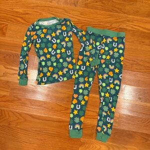 🏷️ 4 for $30 🏷️ Little Sleepies St. Patrick’s Day Set *Read